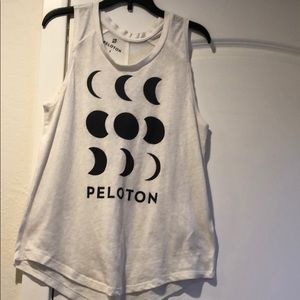 Peloton tank